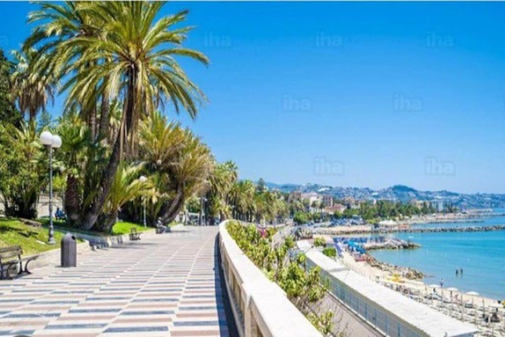Appartamento Centralissimo San Remo Exterior foto